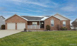 9397 Regency Ln, Breese, IL 62230