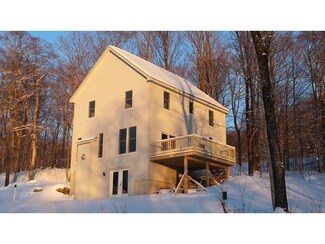 93 Snow Pond Rd, Richmond, VT 05477