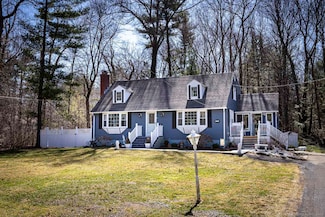 3 Partridge Ln, Bloomfield, CT 06002