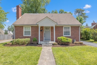 359 Stratford Dr, Lexington, KY 40503