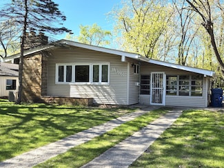 7800 Juniper Ave, Gary, IN 46403