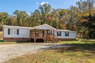1690 Fuller Mill Rd N, Thomasville, NC 27360