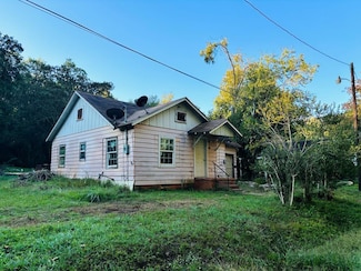 724 W Broyles St, Palestine, TX 75801