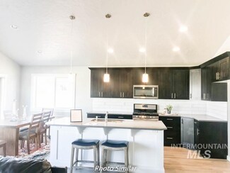 4696 W Overland Rd, Boise, ID 83705