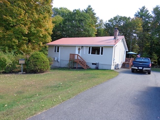 19 Rodrigue Ln, Shapleigh, ME 04076