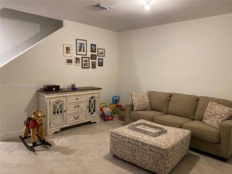 493 NE 5th Place, Florida City, FL 33034