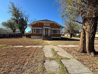 221 N 3rd St, Texhoma, OK 73949