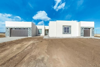 3 Cleveland Rd, Edgewood, NM 87015