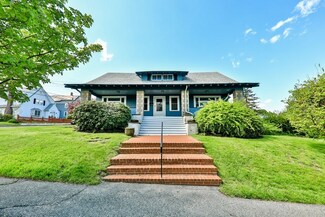 4 Brunswick St, Quincy, MA 02171