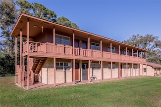 120 Mcadams Ln Unit F, Huntsville, TX 77320