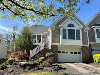 109 Horseshoe Cir E, Canonsburg, PA 15317