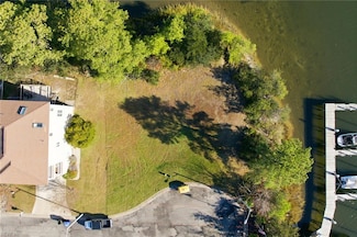 9508 7th Bay St, Norfolk, VA 23518