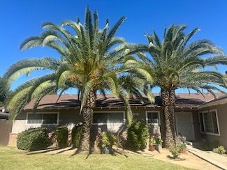 1708 W Simpson Ave, Fresno, CA 93705