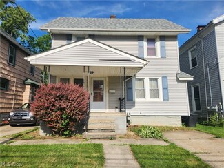 1116 East Ave, Elyria, OH 44035