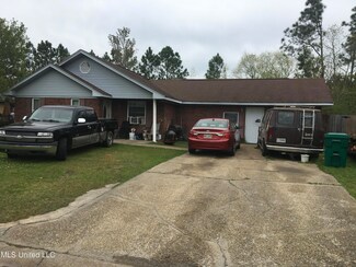 21 Royal Pine Dr, Gulfport, MS 39503