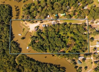 292 Woodson Landing Rd, Deville, LA 71328