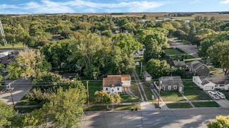 311 Dupont Ave NW, Renville, MN 56284