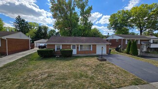 1051 Roche Ct S, Columbus, OH 43229
