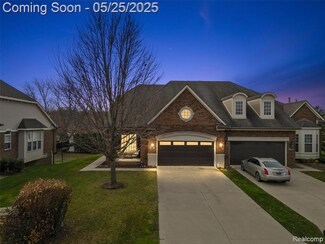 21118 Lilac Ln Unit 169, Clinton Township, MI 48036