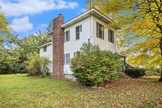 3280 W D Ave, Kalamazoo, MI 49009