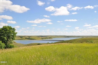 108 & 109 Beaver Bay Trail, West Emmons, ND 58552