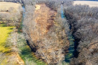 10555 S Budweiser Rd, Palmyra, IN 47164