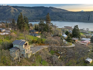 625 Columbia Ave, Lyle, WA 98635