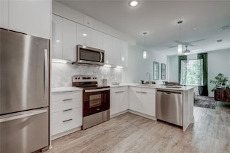 1301 W Koenig Ln Unit 324, Austin, TX 78756