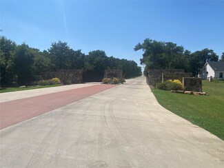 137 Heritage Springs Dr, Brock, TX 76087