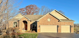 3418 Forest Ridge Dr, Spring Grove, IL 60081