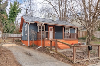 140 State St, Asheville, NC 28806