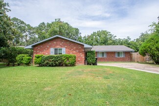 1923 Richvale Ln, Houston, TX 77062
