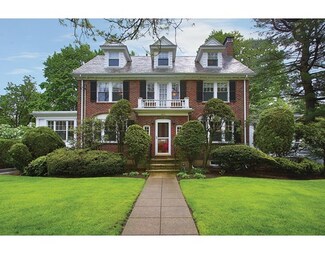 460 Waverley Ave, Newton Center, MA 02459