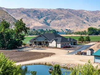 20 Waverly Dr, Horseshoe Bend, ID 83629