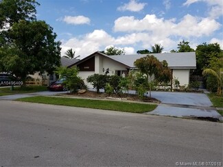 1307 SW 74th Ave, North Lauderdale, FL 33068