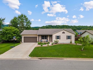 3011 S Pleasant Dr, Holmen, WI 54636