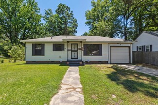 2102 W 24th Ave, Pine Bluff, AR 71603