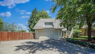 692 Fanny Ct NE, Salem, OR 97301