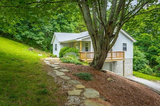 6827 Hillside Bend Trail, Harrison, TN 37341