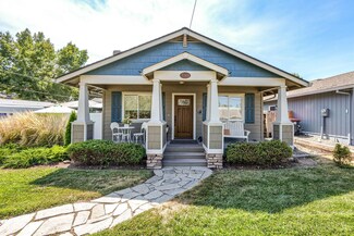 3744 Colver Rd, Phoenix, OR 97535