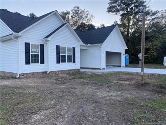 5182 Front St, Stedman, NC 28391