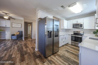5051 E Cooper St, Tucson, AZ 85711
