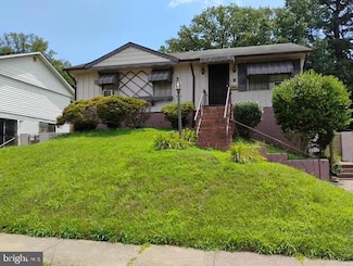 3309 Hayes St, Glenarden, MD 20706