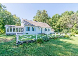 3172 Sunderland Hill Rd, Arlington, VT 05250