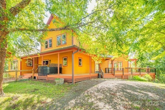 15 Mountain Tea Ln, Alexander, NC 28701