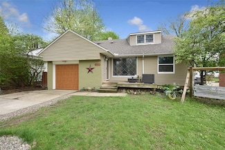 3228 Wooster Rd, Rocky River, OH 44116