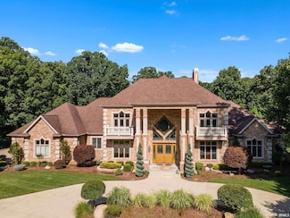 21533 Golden Maple Ct, South Bend, IN 46628