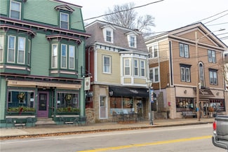 309 Main St Unit 2, East Greenwich, RI 02818