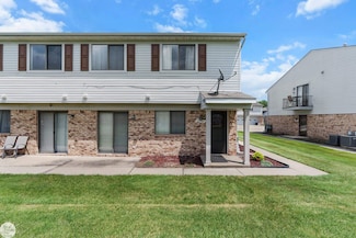 50101 S Horst Ct Unit 119, Chesterfield, MI 48047