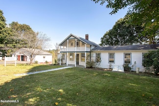 107 S Main St, Sheffield, MA 01257